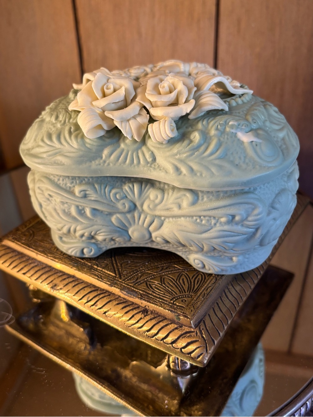 Heart-Shaped Decorative Trinket Box with Cameo Detail - Pale Aqua - Picture 16 of 16